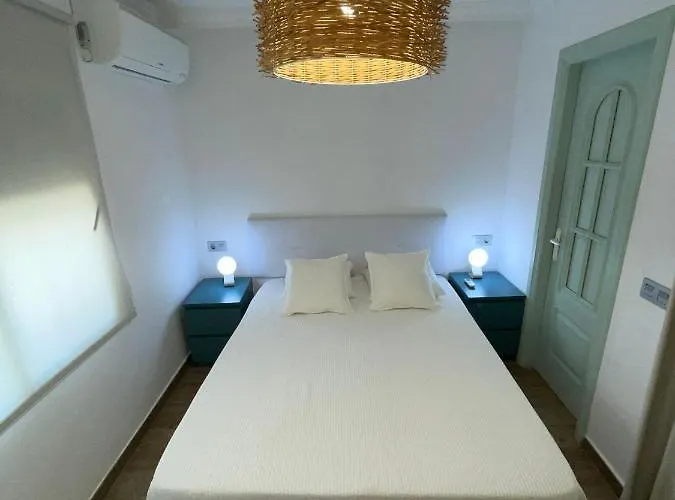 Magnifico A Pie De Playa Lejlighed Marbella